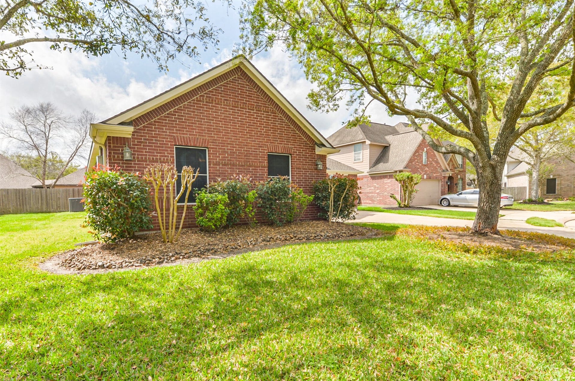 2606 Clay Creek Court, Pearland, TX 77581 2606 Clay Creek Court, Pearland, TX 77581