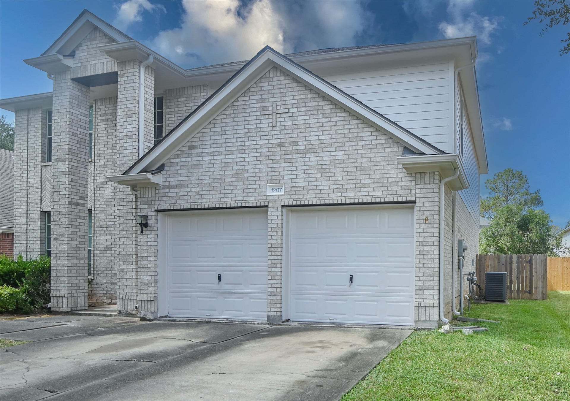 1207 Satillo Lane, Richmond, TX 77469 1207 Satillo Lane, Richmond, TX 77469