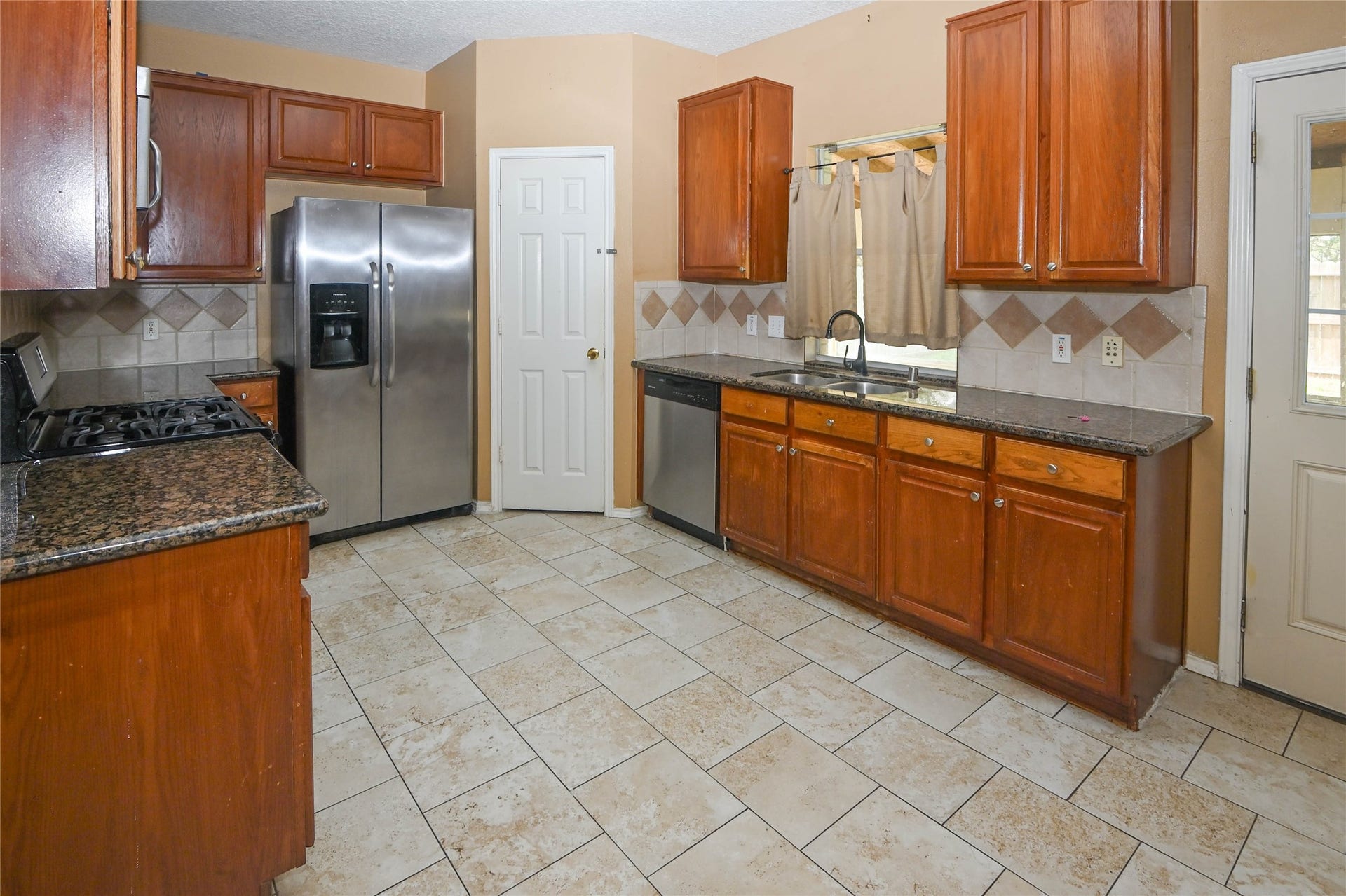 1207 Satillo Lane, Richmond, TX 77469 1207 Satillo Lane, Richmond, TX 77469