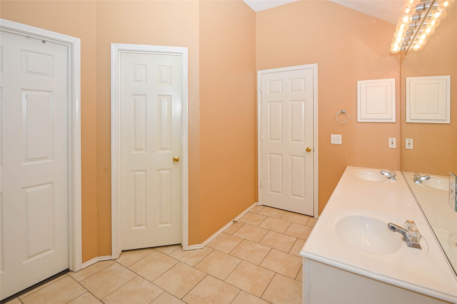 1207 Satillo Lane, Richmond, TX 77469 1207 Satillo Lane, Richmond, TX 77469