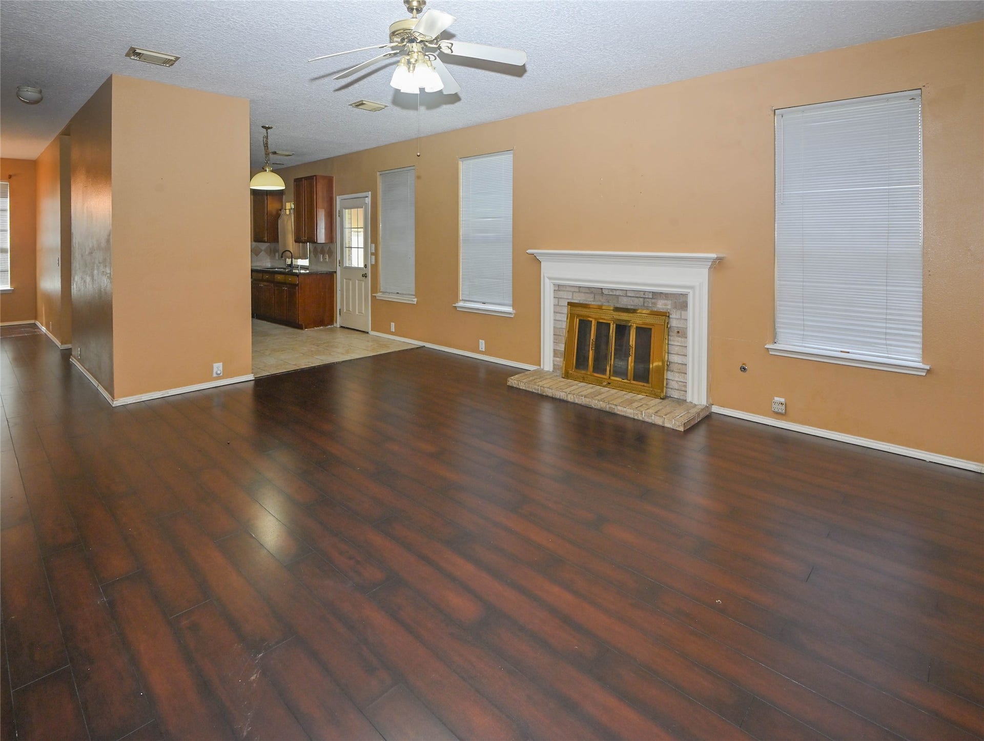 1207 Satillo Lane, Richmond, TX 77469 1207 Satillo Lane, Richmond, TX 77469