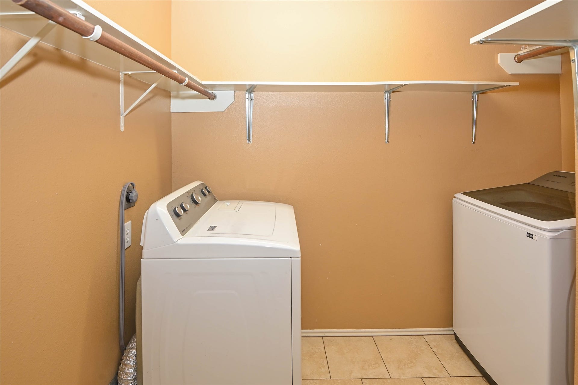 1207 Satillo Lane, Richmond, TX 77469 1207 Satillo Lane, Richmond, TX 77469
