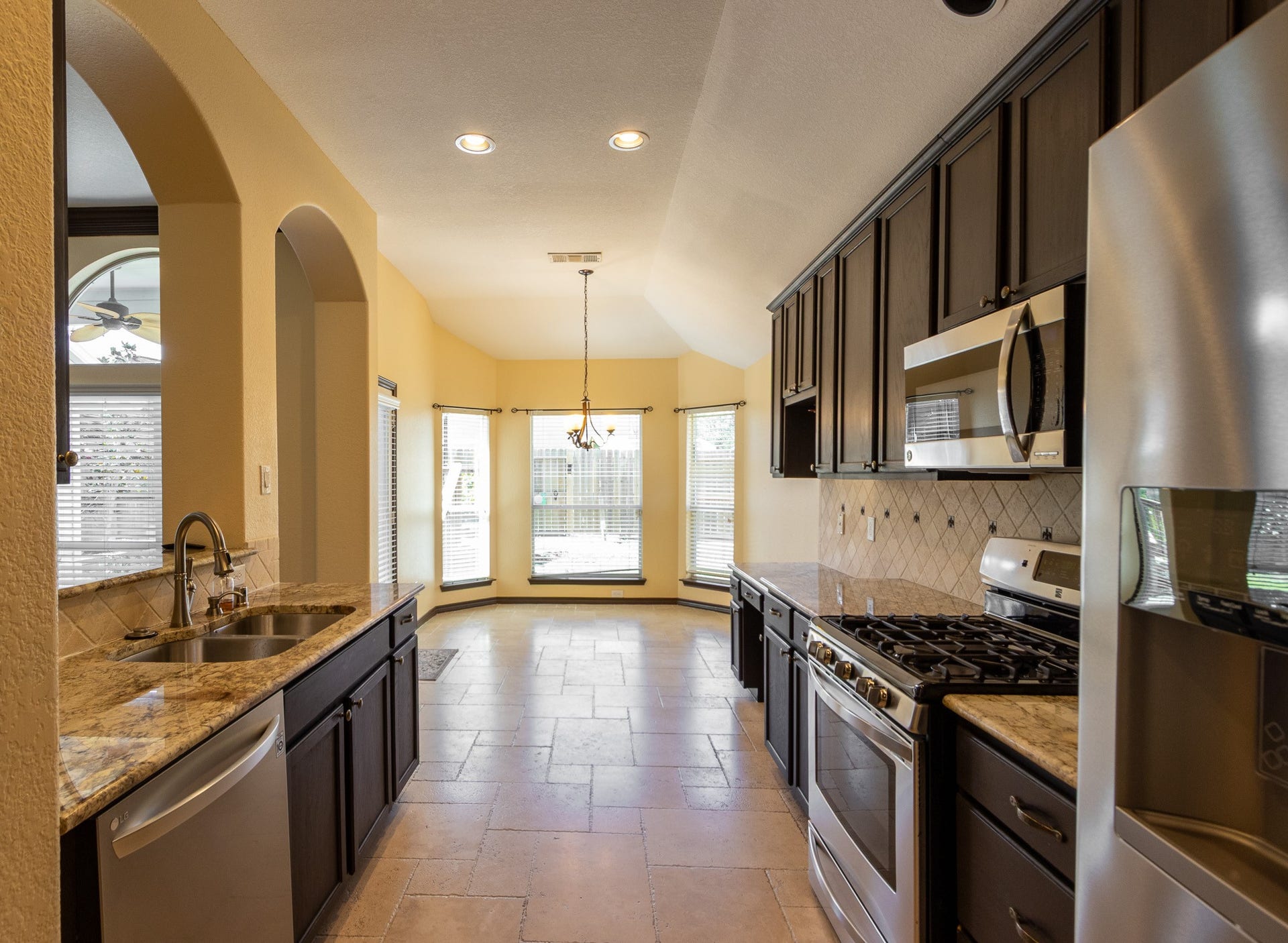 435 Sandstone Creek Lane, Dickinson, TX 77539 435 Sandstone Creek Lane, Dickinson, TX 77539