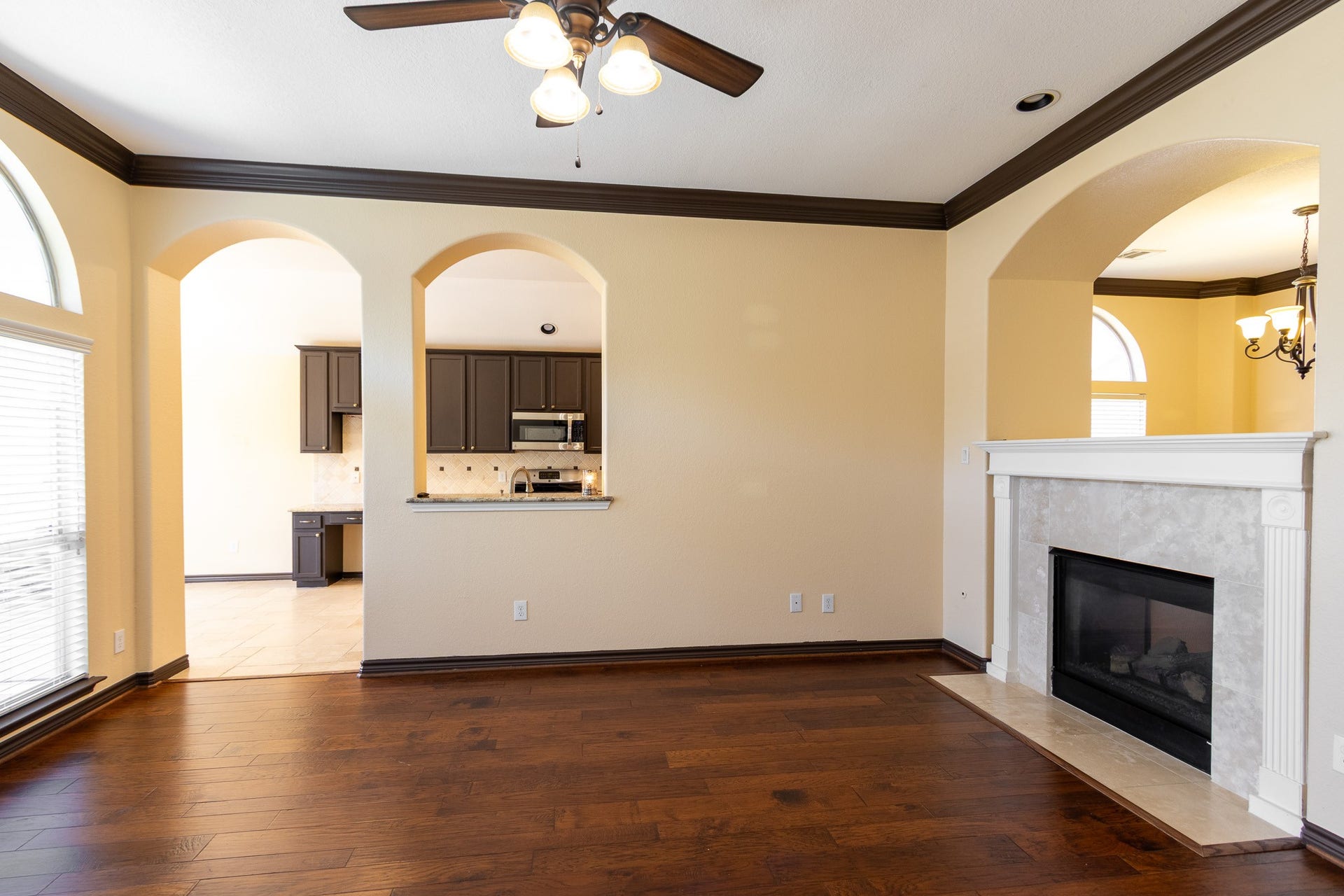 435 Sandstone Creek Lane, Dickinson, TX 77539 435 Sandstone Creek Lane, Dickinson, TX 77539