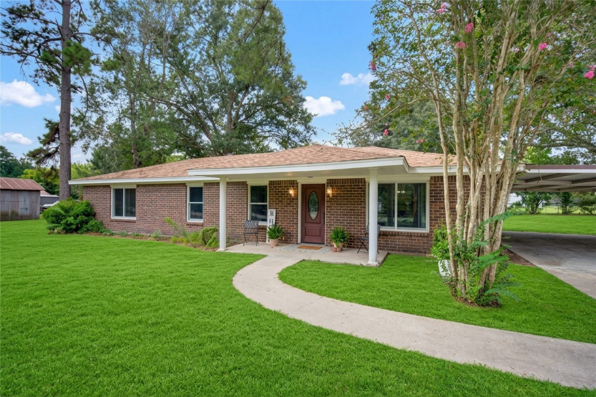16746 Main Street, Splendora, TX 77372 16746 Main Street, Splendora, TX 77372