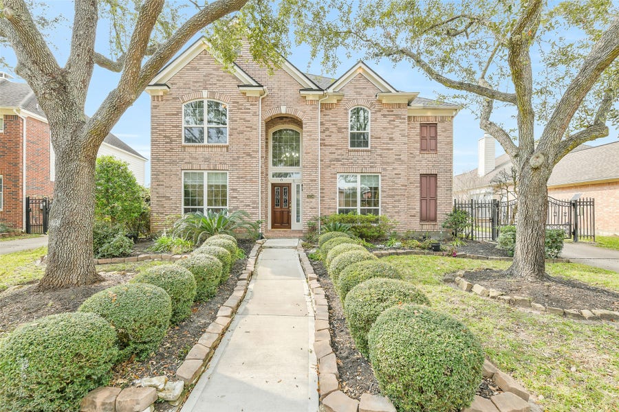 Property photo for 3234 Shadowleaf Drive, Houston, TX