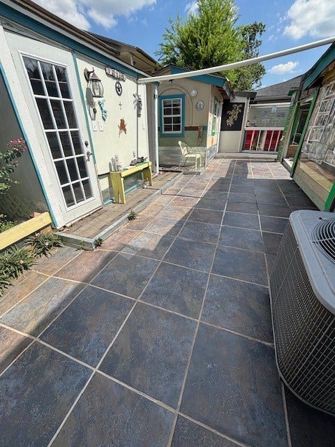 9718 Debbie Lane, Houston, TX 77038 9718 Debbie Lane, Houston, TX 77038