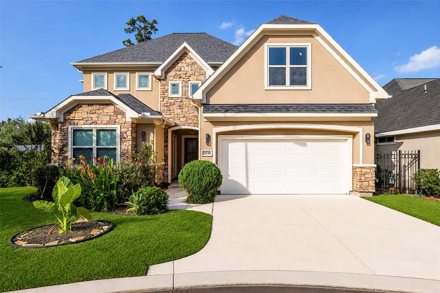 Property photo for 25718 Muirfield Bend Court, Spring, TX
