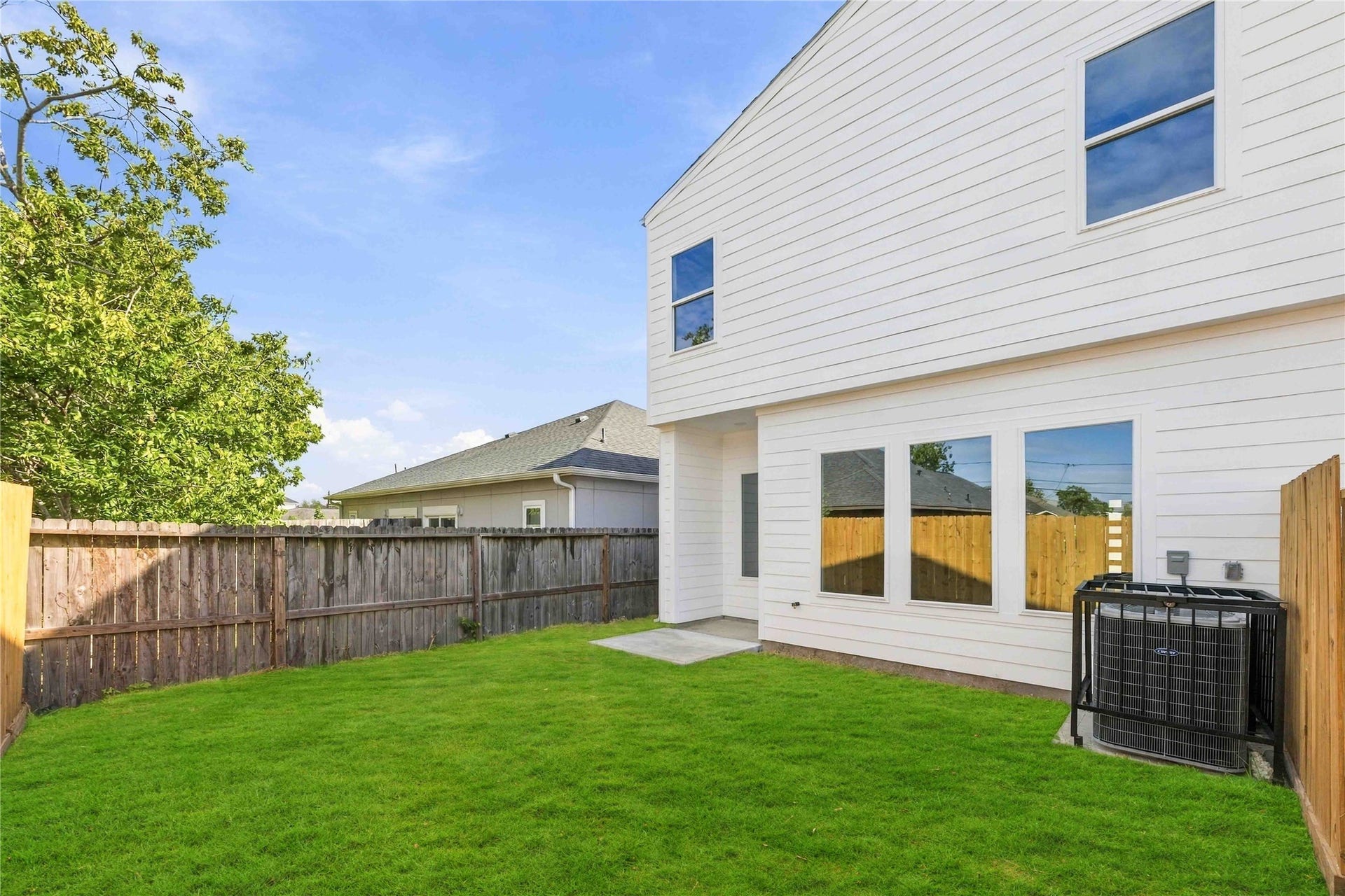 8220 Gladstone Street, #A/B, Houston, TX 77051 8220 Gladstone Street, #A/B, Houston, TX 77051