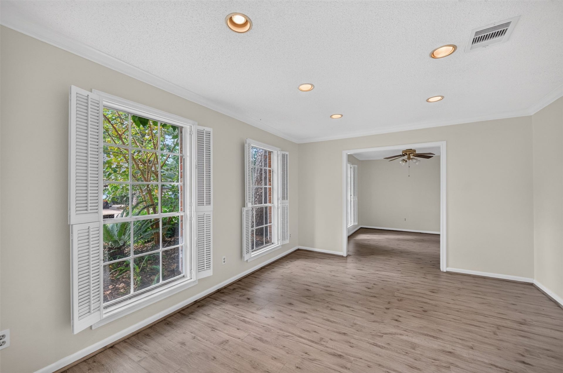5810 Boyce Springs Drive, Houston, TX 77066