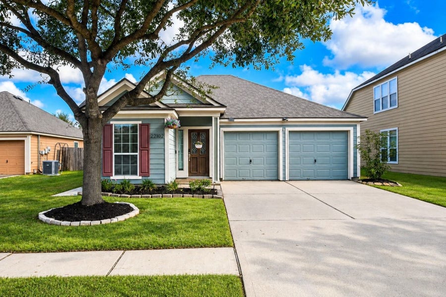 Property photo for 22102 Shortfin Mako Court, Katy, TX