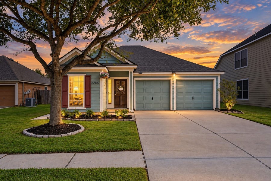 Property photo for 22102 Shortfin Mako Court, Katy, TX