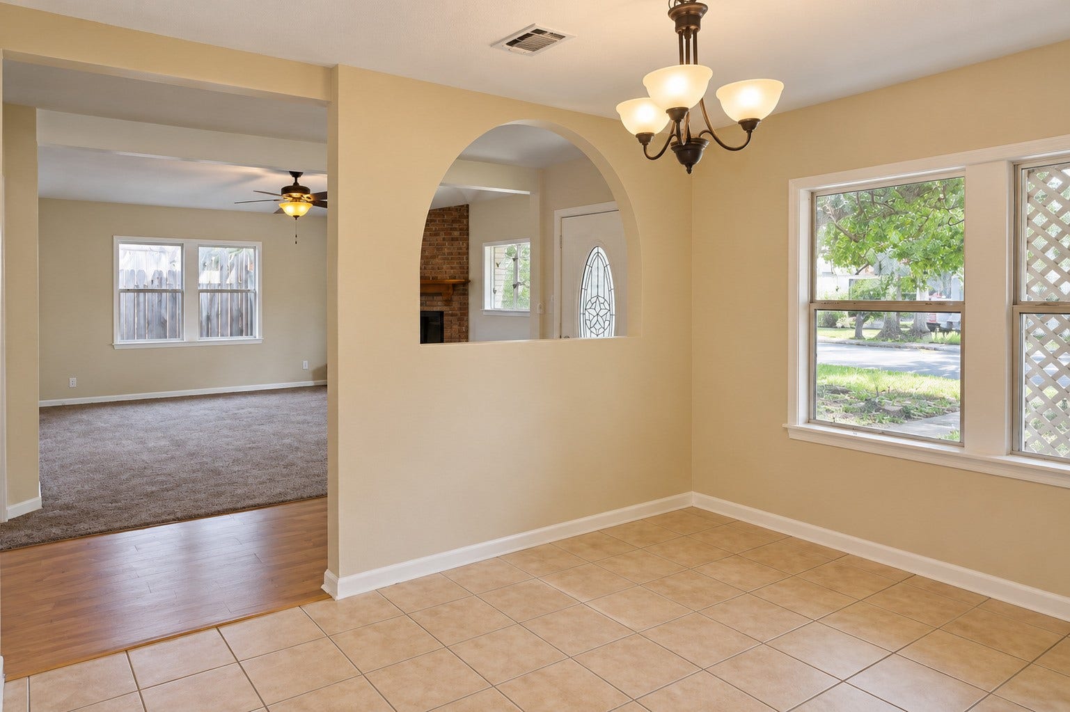 10 Maple Lane, Galveston, TX 77551 10 Maple Lane, Galveston, TX 77551