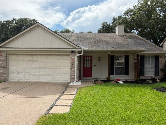 Property photo for 3311 Autumn Bridge Lane, Houston, TX