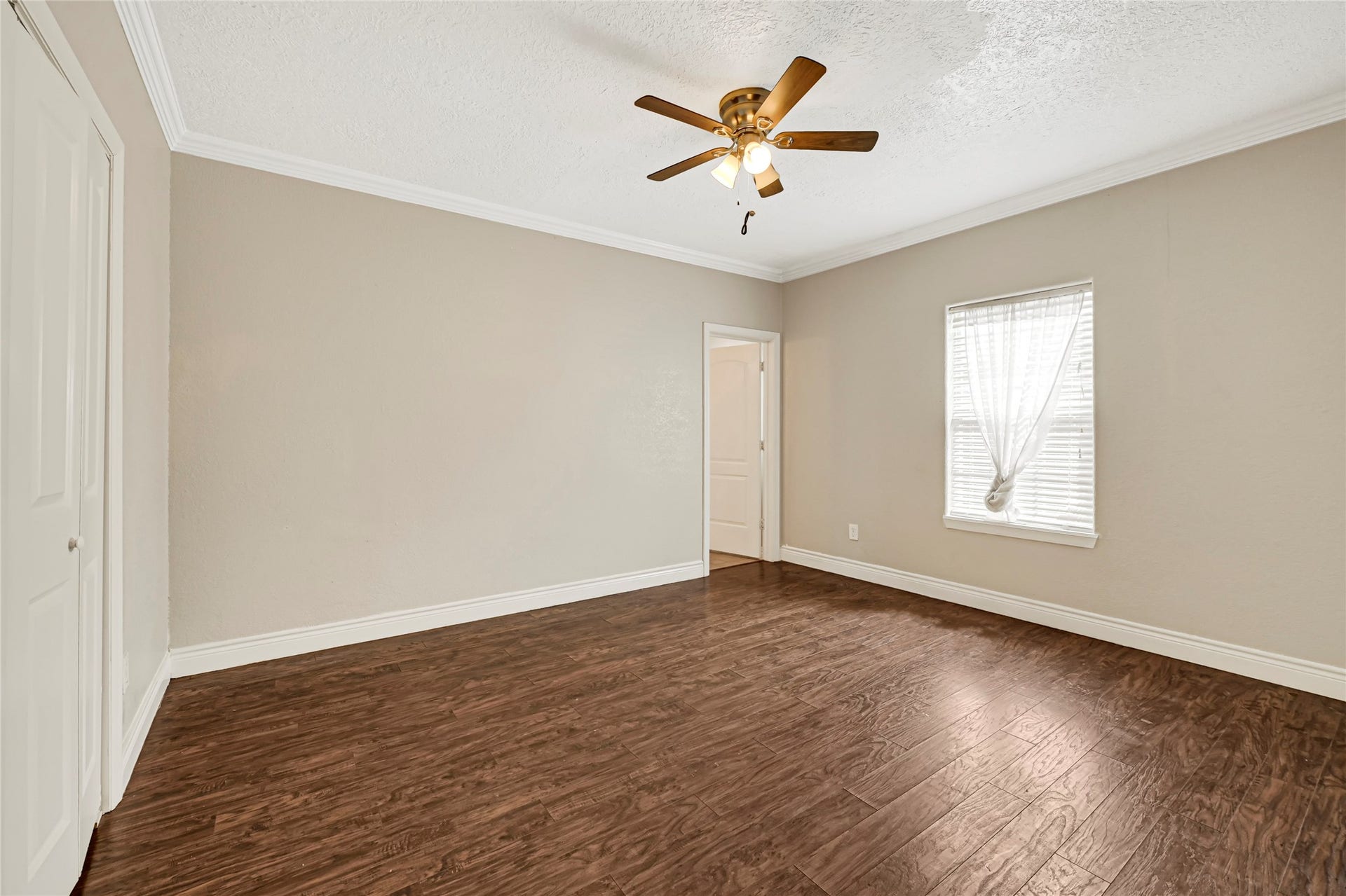 7125 Gillen St, Houston, TX 77087 7125 Gillen St, Houston, TX 77087