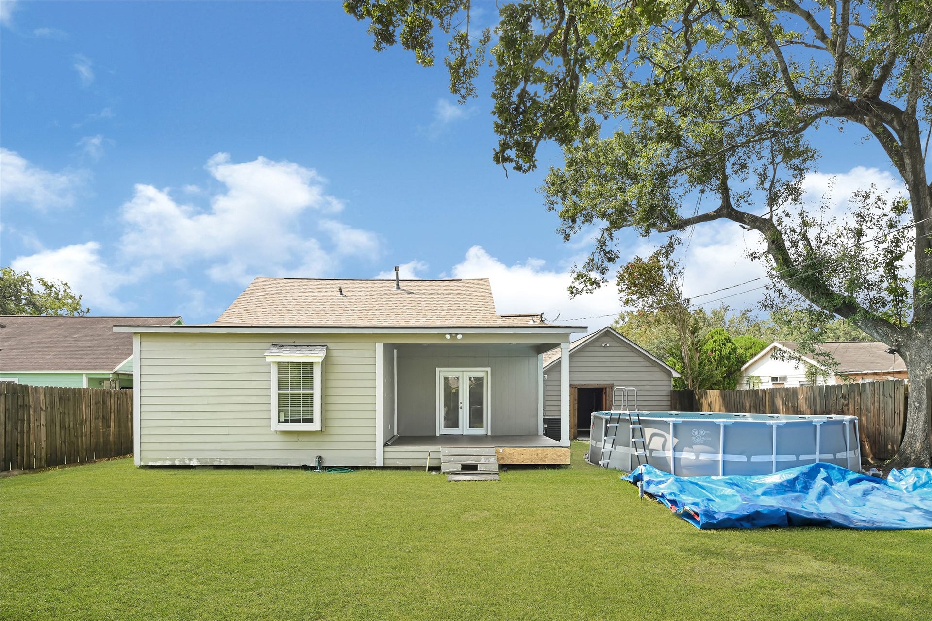 7125 Gillen St, Houston, TX 77087 7125 Gillen St, Houston, TX 77087