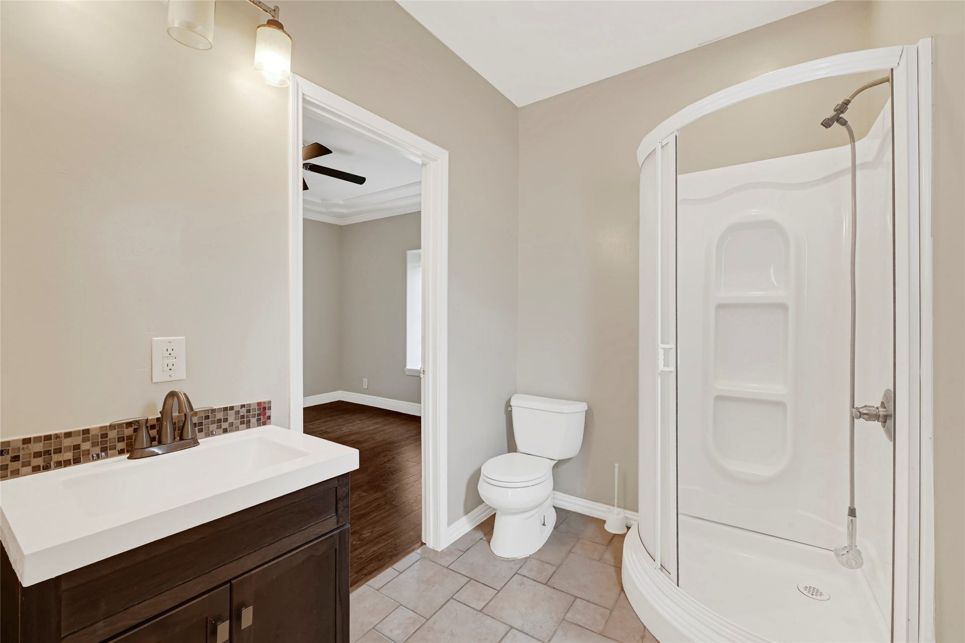 7125 Gillen St, Houston, TX 77087 7125 Gillen St, Houston, TX 77087