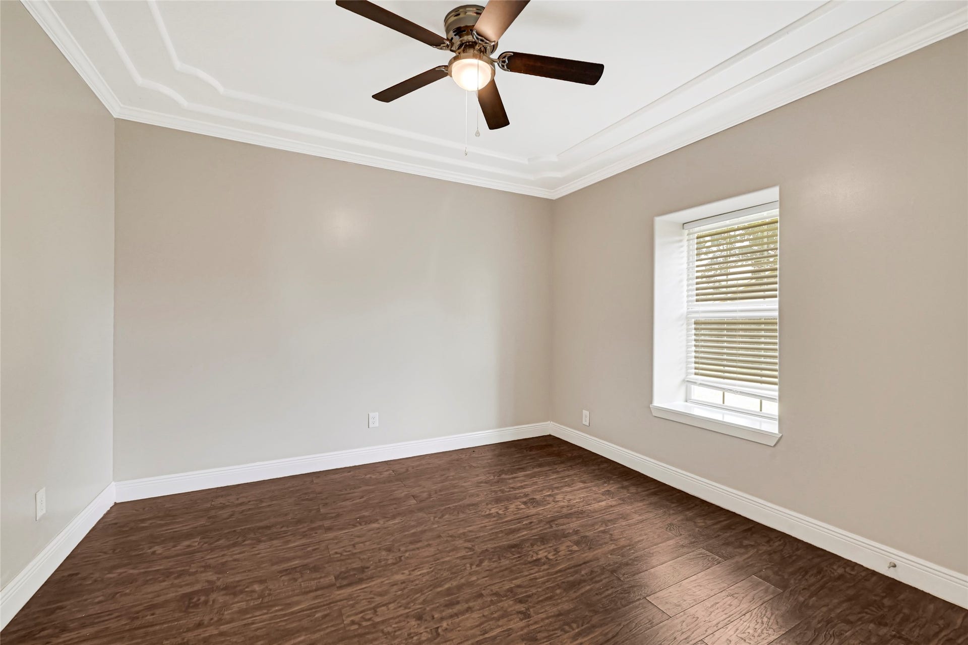 7125 Gillen St, Houston, TX 77087 7125 Gillen St, Houston, TX 77087