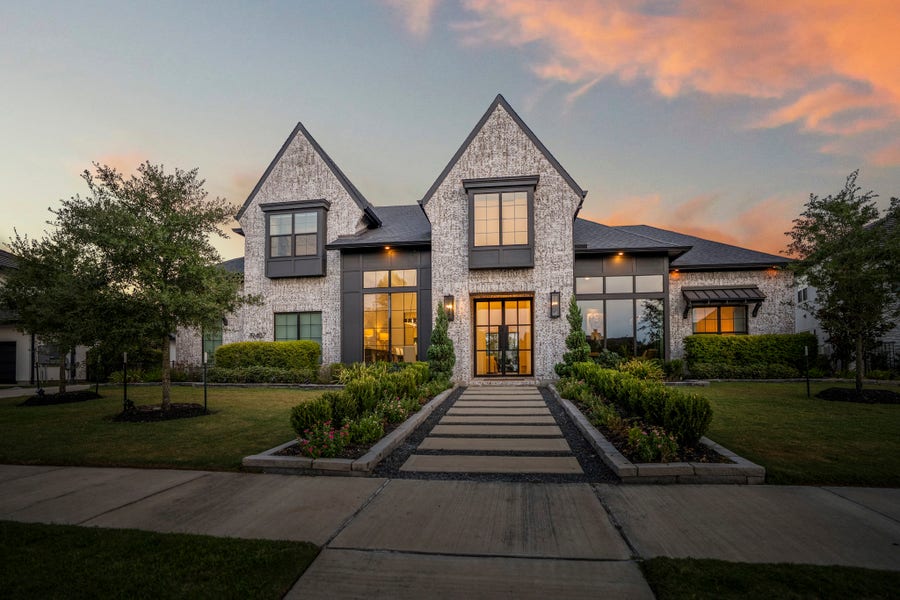 Property photo for 19407 Carpenters Bayou Court, Cypress, TX