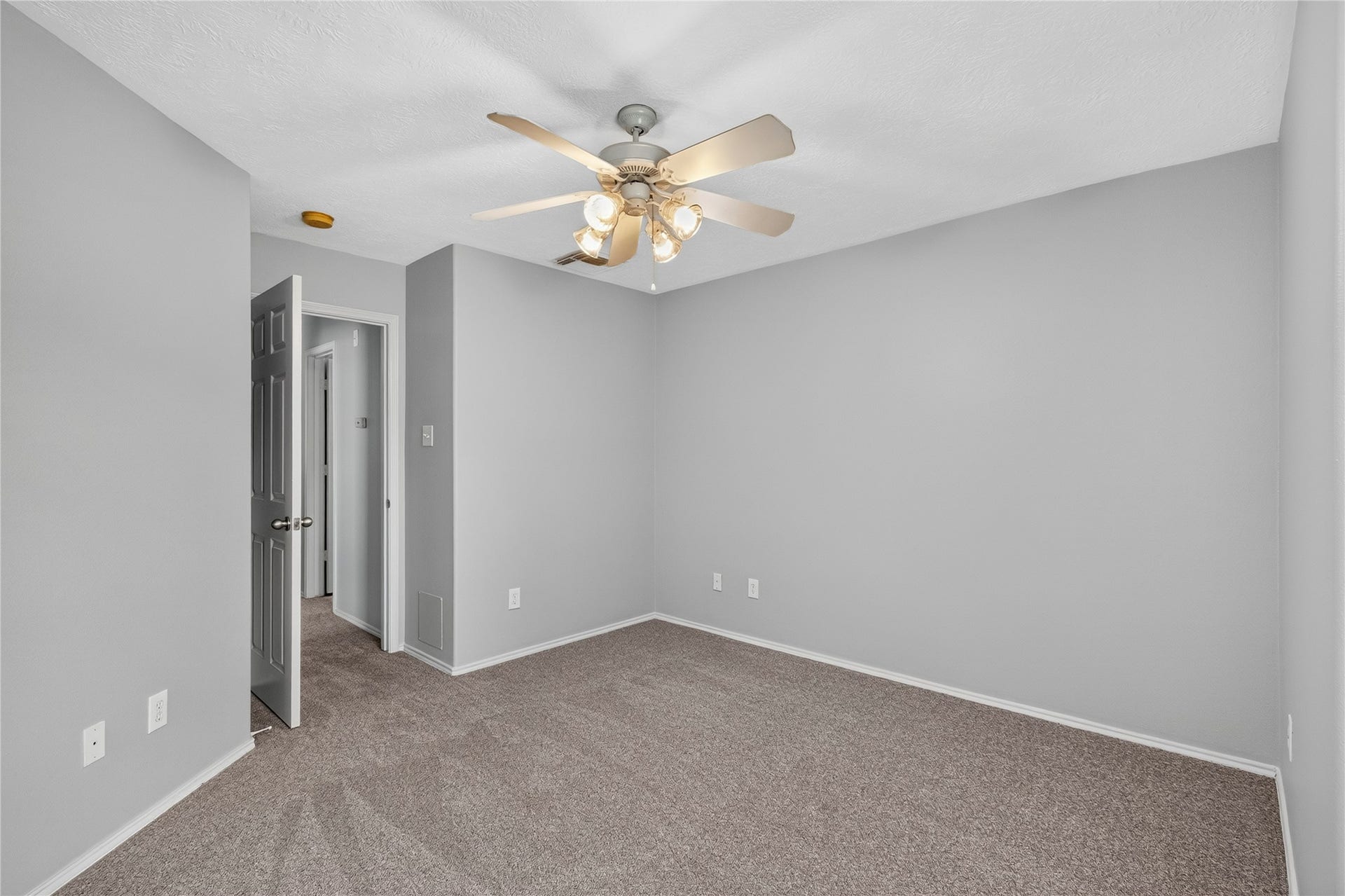 414 Folk Crest Lane, Dickinson, TX 77539 414 Folk Crest Lane, Dickinson, TX 77539