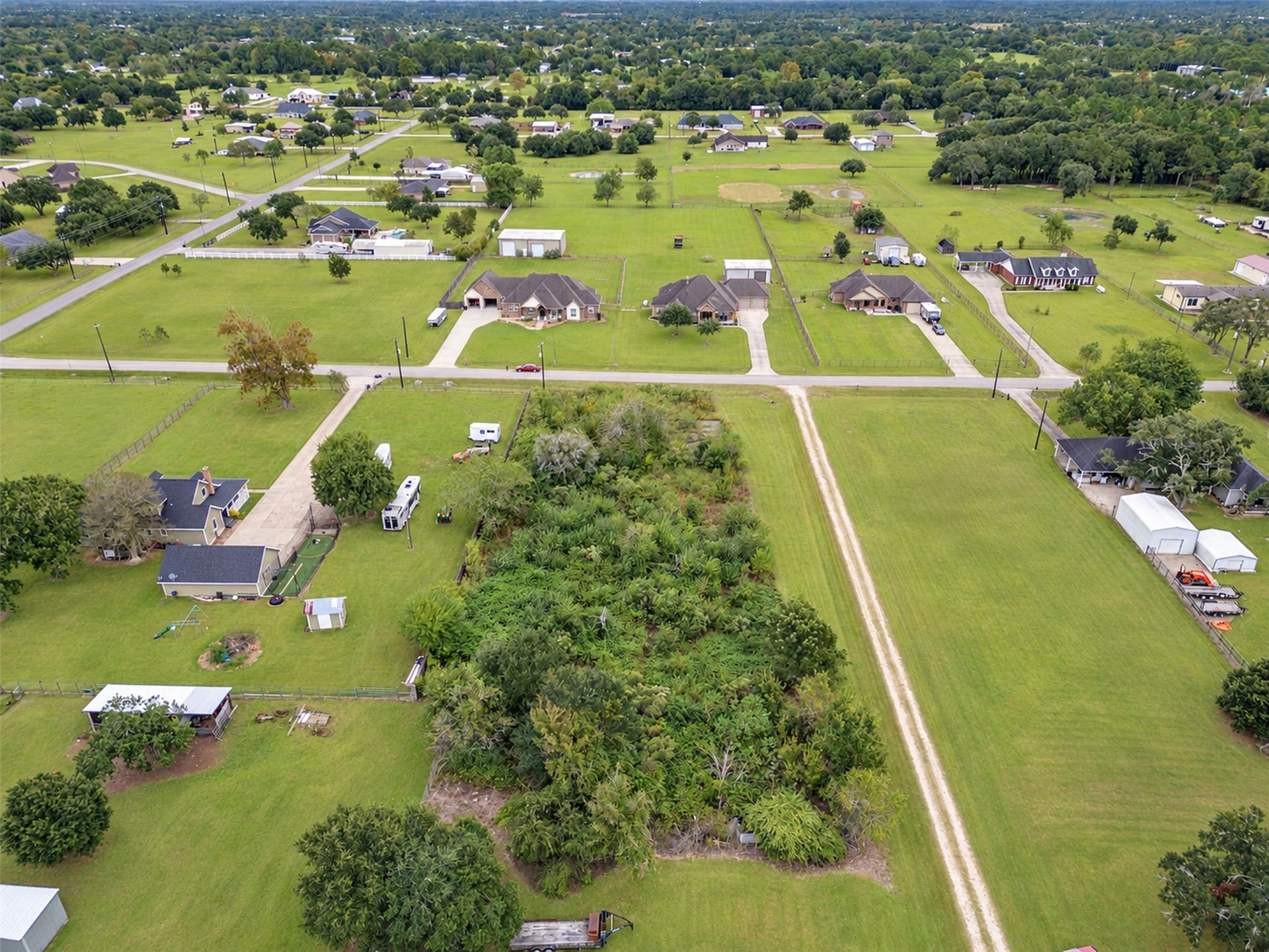 930 Lilley Road, Alvin, TX 77511 930 Lilley Road, Alvin, TX 77511
