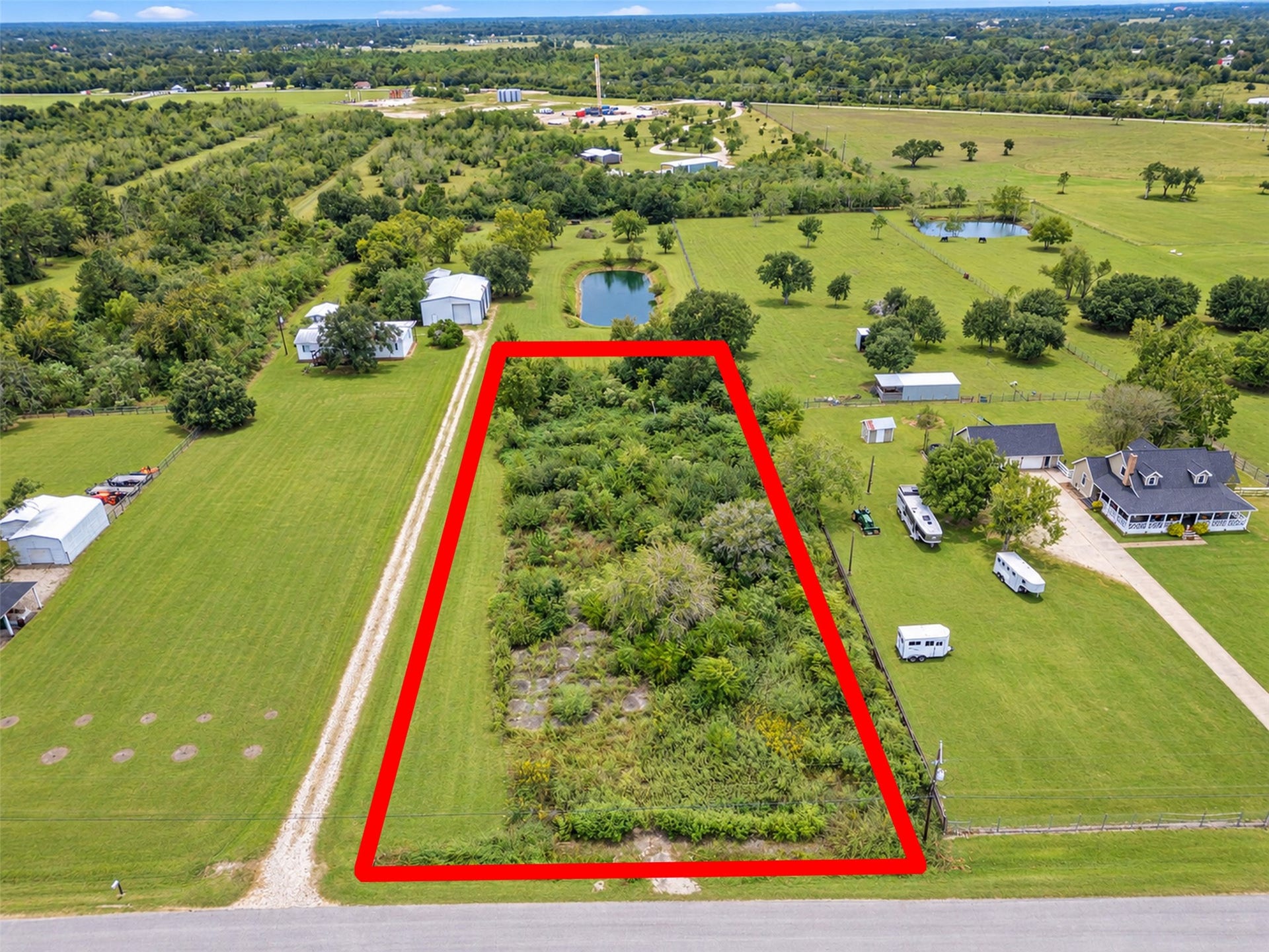 930 Lilley Road, Alvin, TX 77511 1 full acre of unrestricted land.