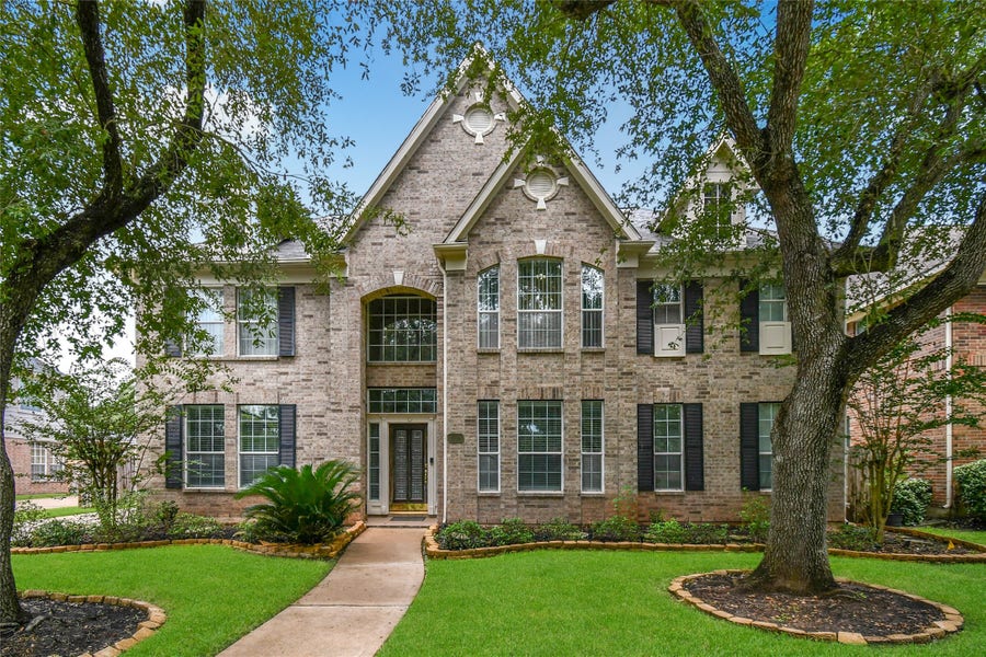 Property photo for 1519 Meadowsweet Drive, Sugar Land, TX