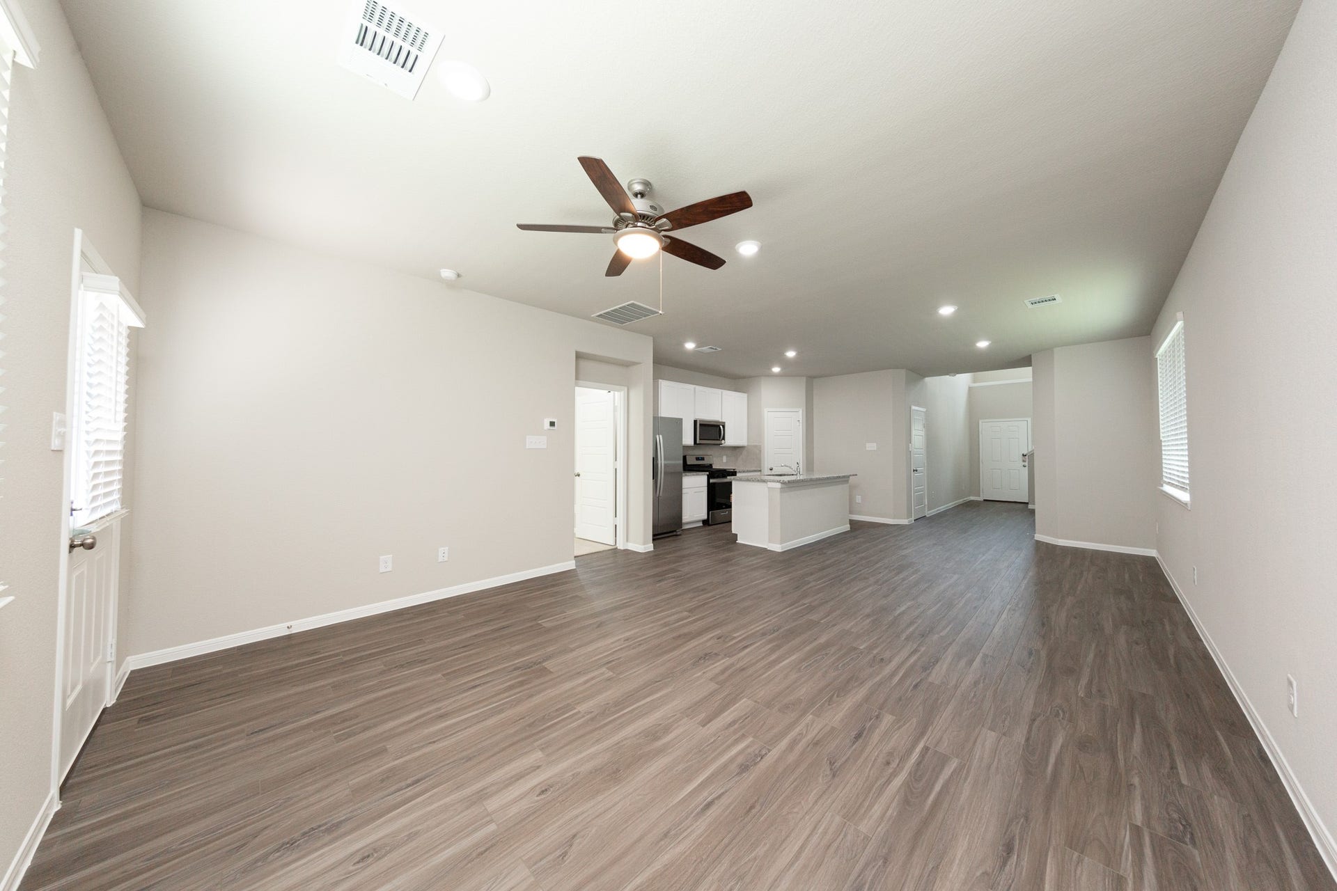 3874 Avalon Lane, Conroe, TX 77301 3874 Avalon Lane, Conroe, TX 77301