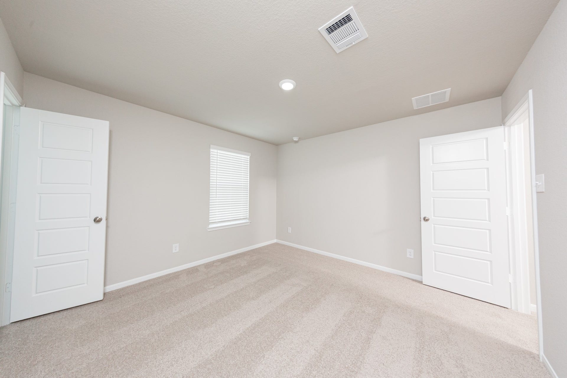 3874 Avalon Lane, Conroe, TX 77301 3874 Avalon Lane, Conroe, TX 77301