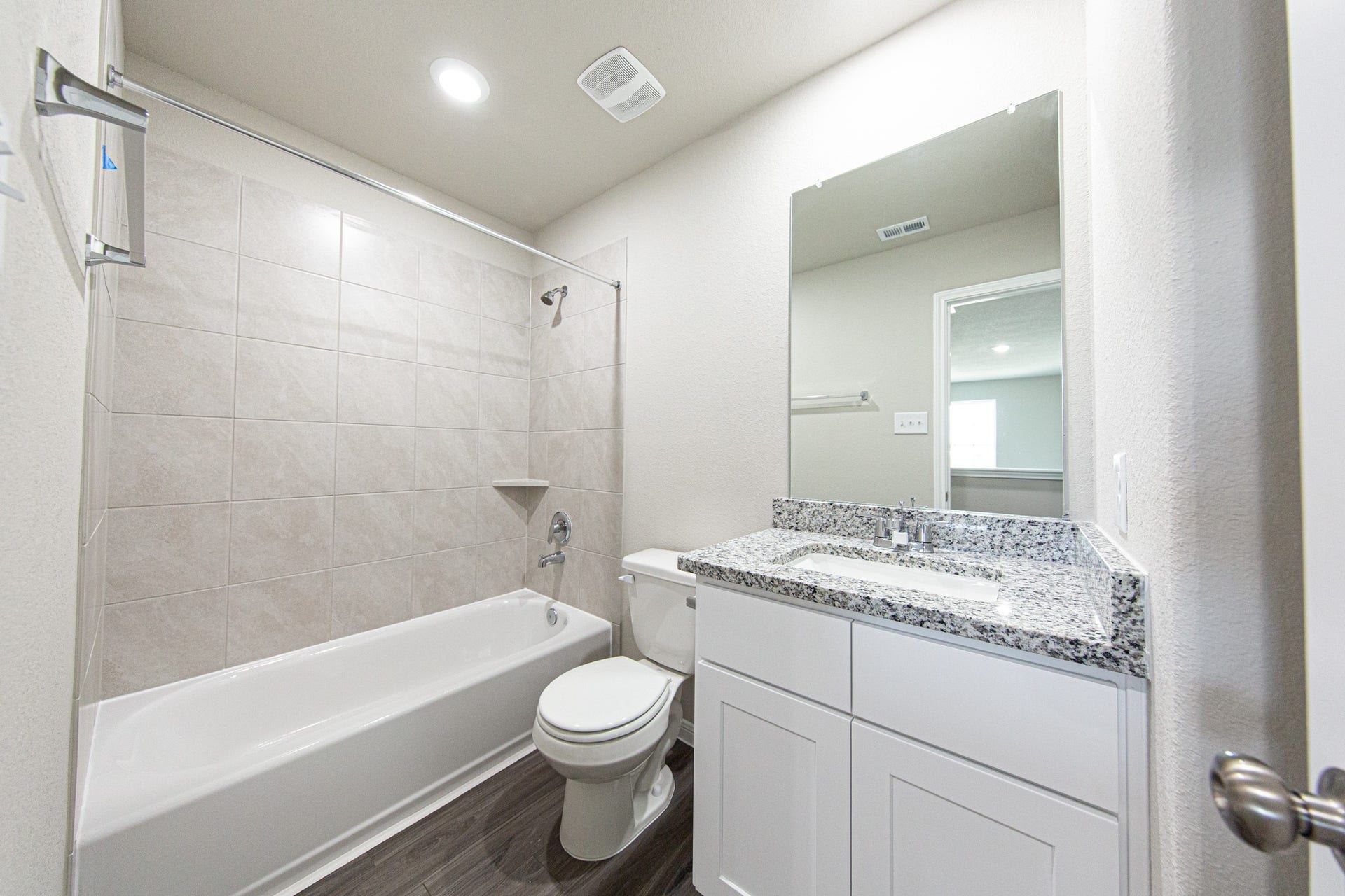 3874 Avalon Lane, Conroe, TX 77301 3874 Avalon Lane, Conroe, TX 77301