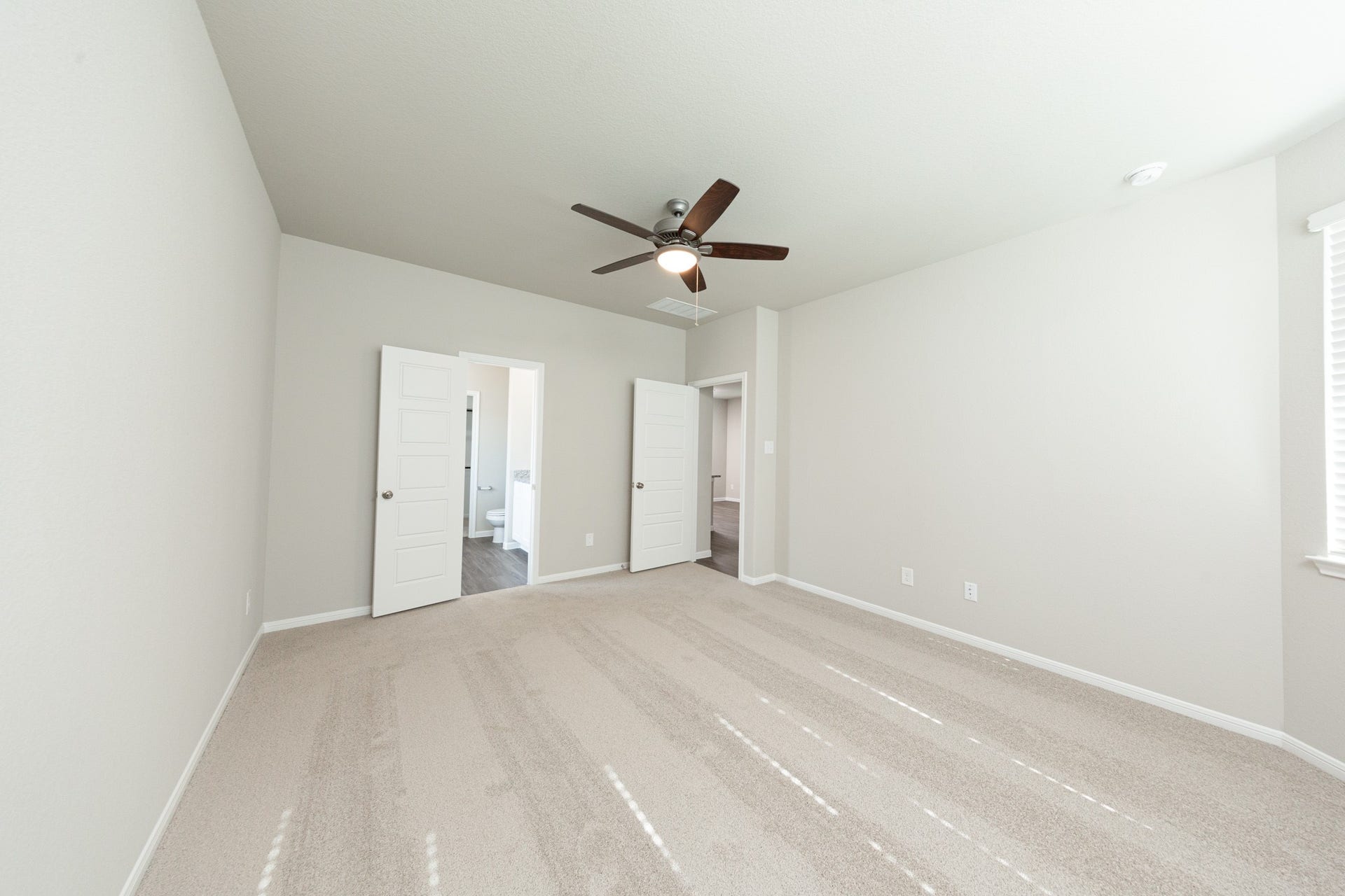 3874 Avalon Lane, Conroe, TX 77301 3874 Avalon Lane, Conroe, TX 77301