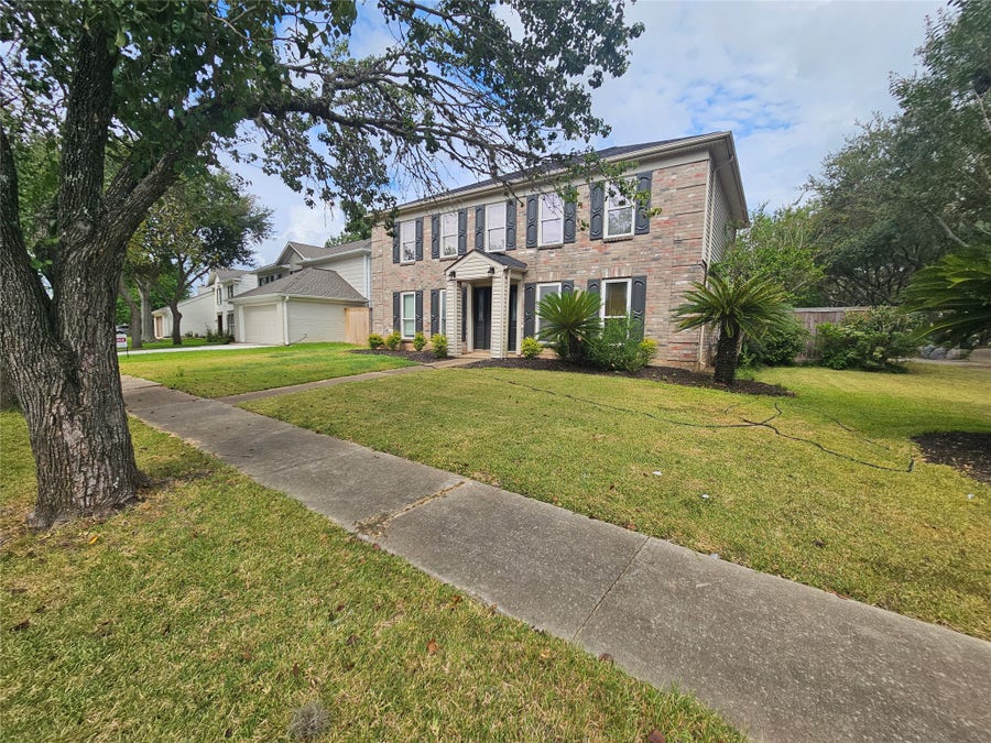 Property photo for 4543 Pioneer Trail, Sugar Land, TX