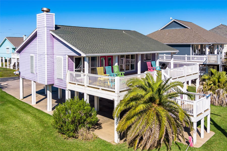Property photo for 2300 Martinique, Crystal Beach, TX