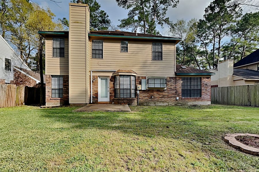 Property photo for 134 E Pathfinders Circle, The Woodlands, TX