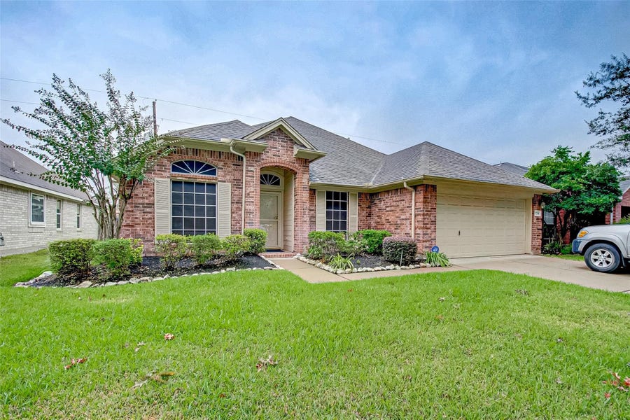 Property photo for 17314 Granberry Gate Drive, Tomball, TX