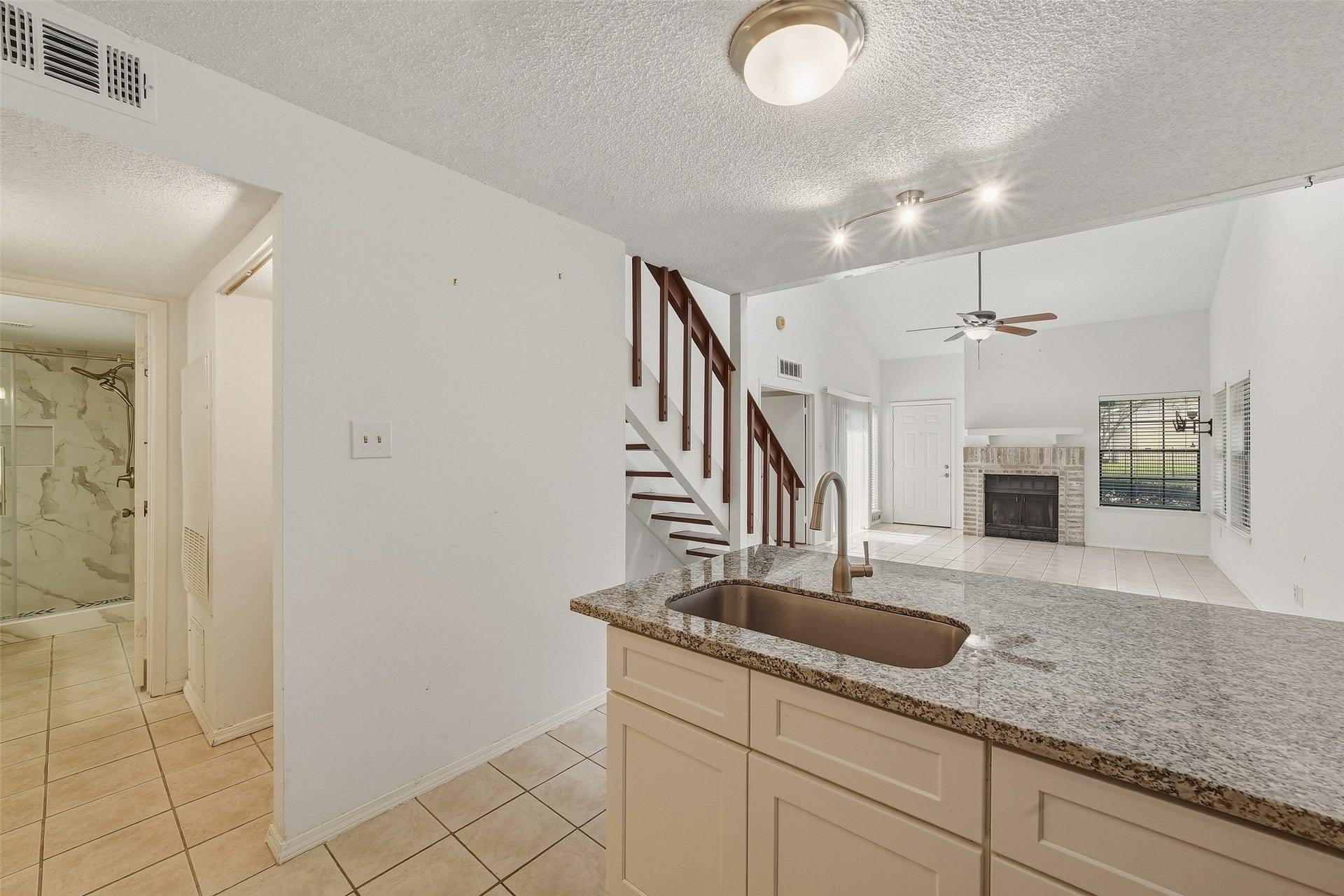 2611 Grants Lake Boulevard, #214, Sugar Land, TX 77479 Hallway off to laundry room and restroom