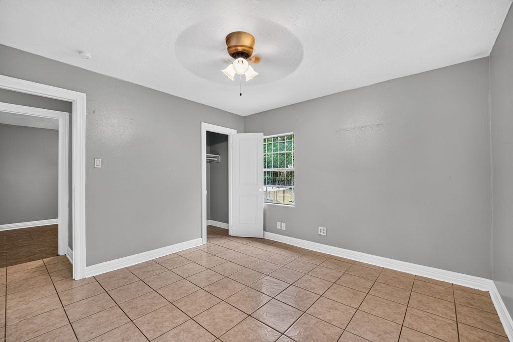 7319 Mountbatten Road, Houston, TX 77033