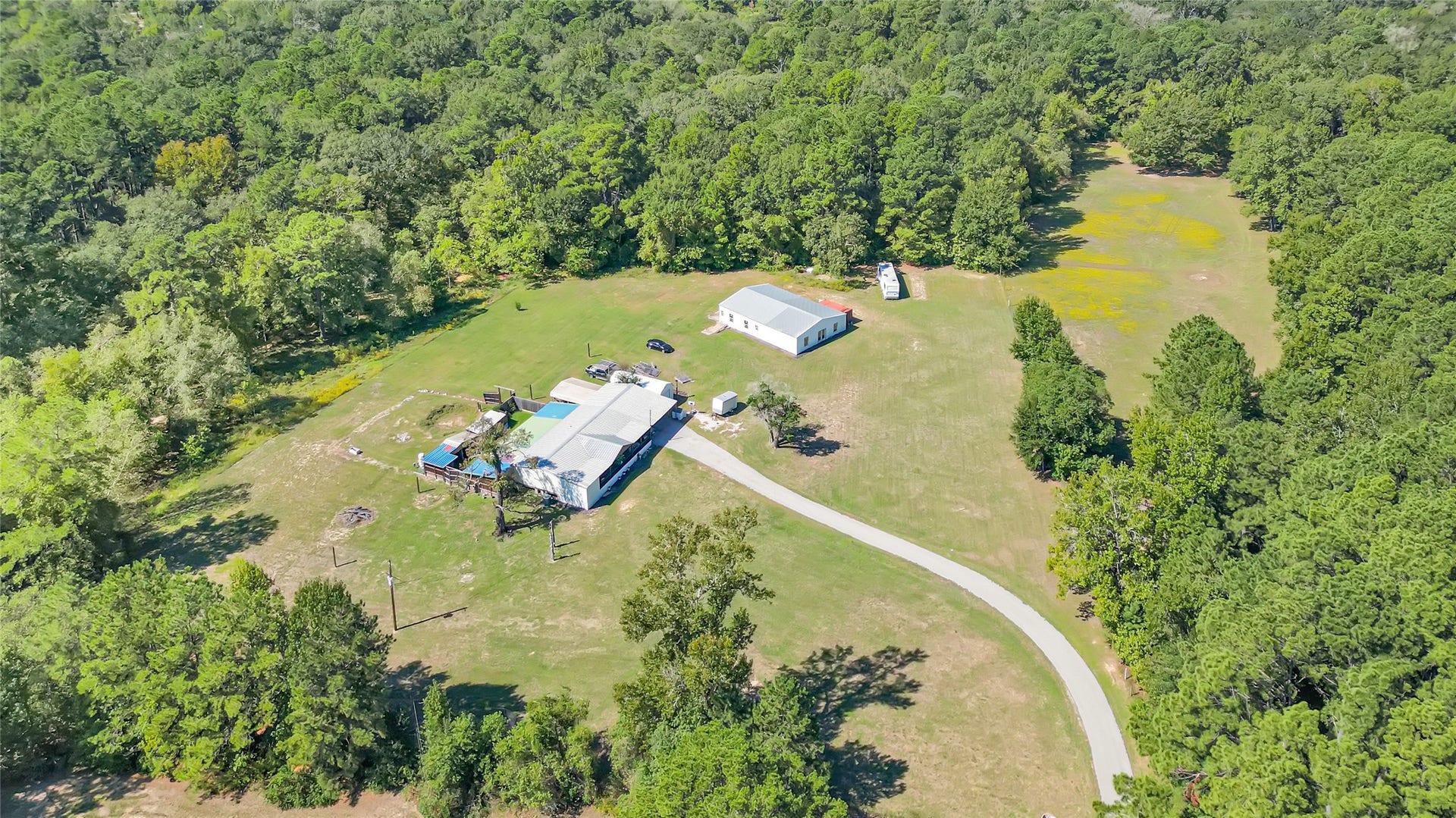 40721 Sandy Hill Road, Montgomery, TX 77316 40721 Sandy Hill Road, Montgomery, TX 77316