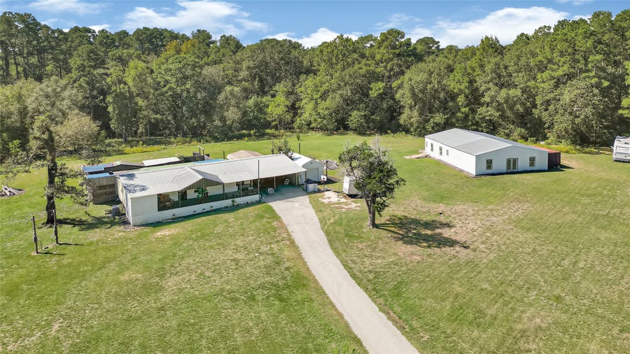Property photo for 40721 Sandy Hill Road, Montgomery, TX
