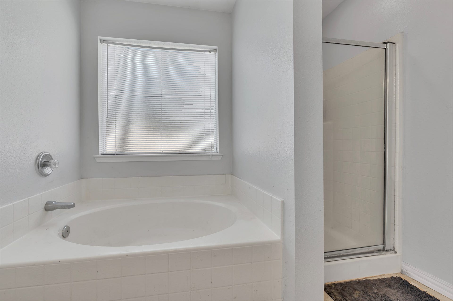 3420 Huisache Boulevard, Pearland, TX 77581 3420 Huisache Boulevard, Pearland, TX 77581
