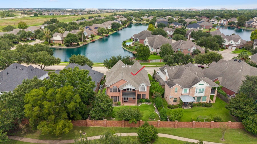 Property photo for 6011 Katie Leigh Lane, Sugar Land, TX