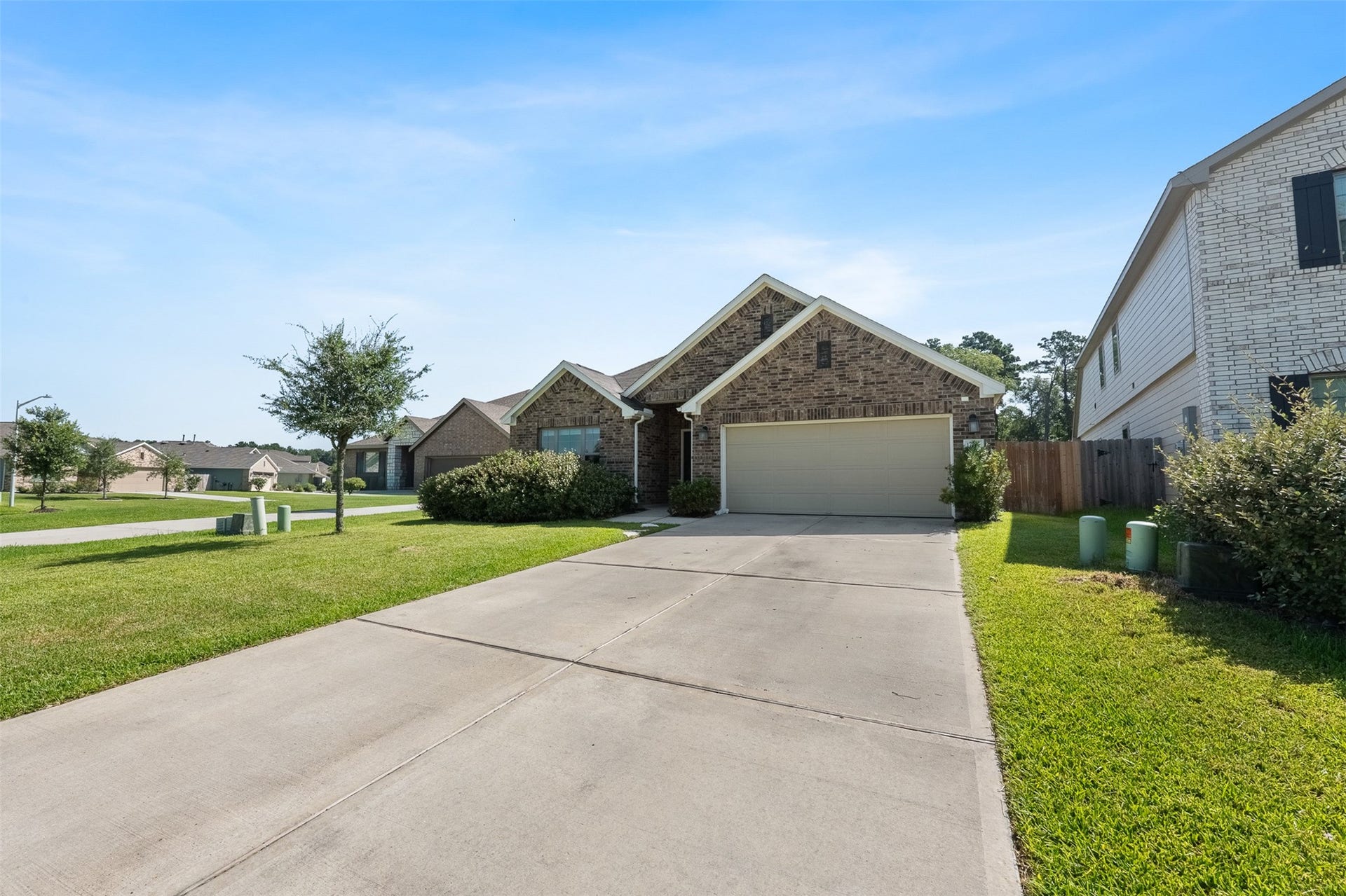 17707 Sapphire Pines Drive, New Caney, TX 77357 Check out the curb appeal!