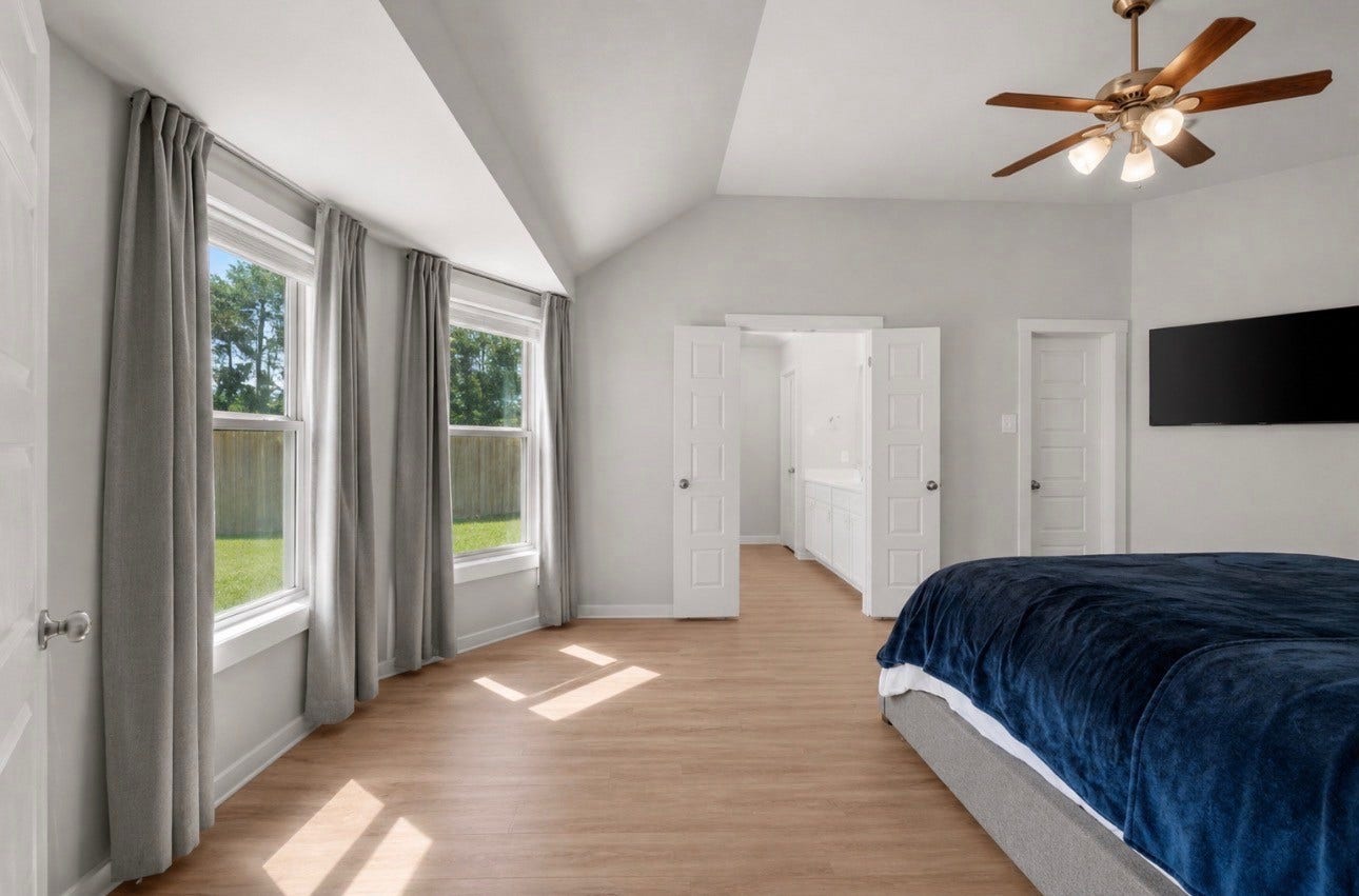 17707 Sapphire Pines Drive, New Caney, TX 77357 Bump out in the primary room for extra space