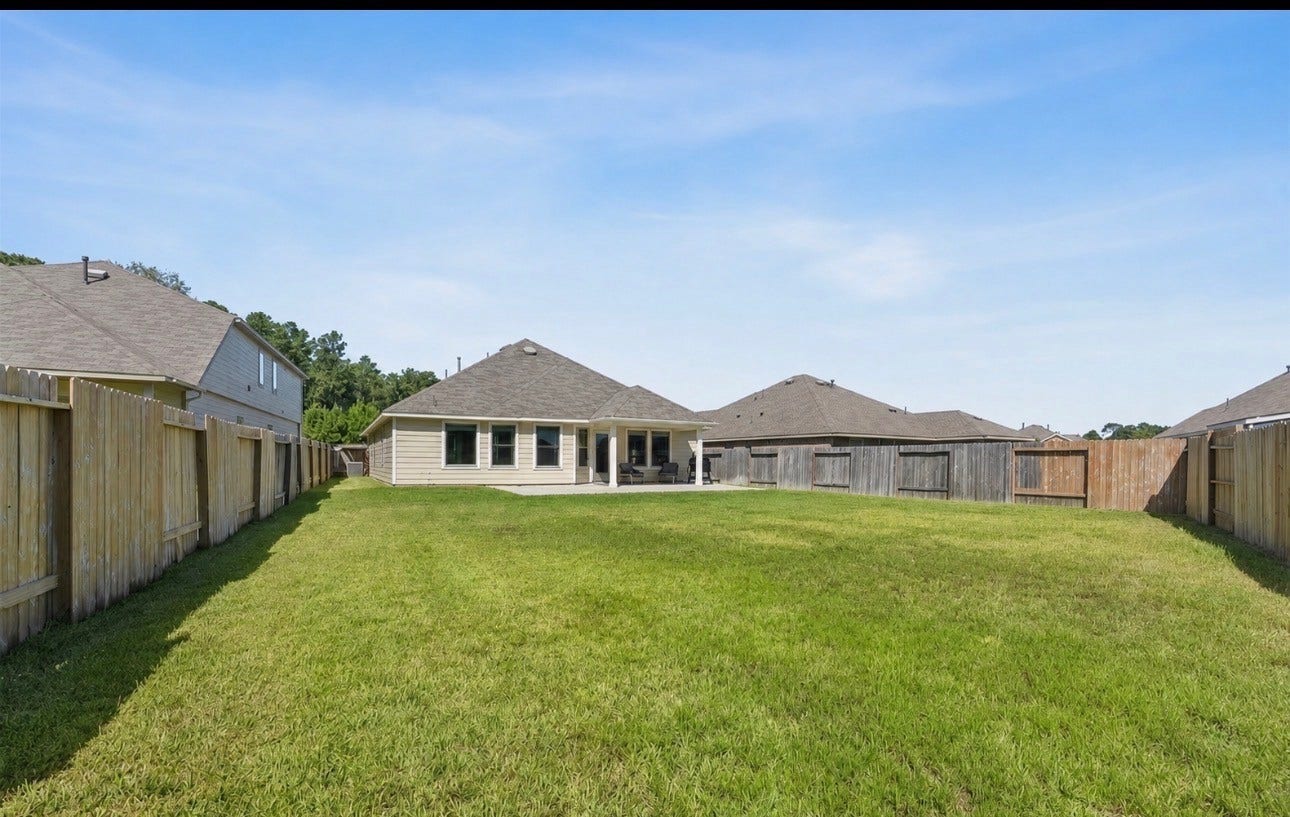 17707 Sapphire Pines Drive, New Caney, TX 77357 OVERSIZED BACK YARD!