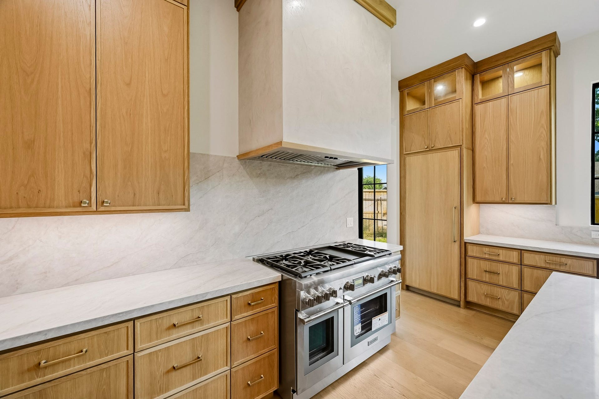 All Thermador appliances, including panel front fridge/freezer!