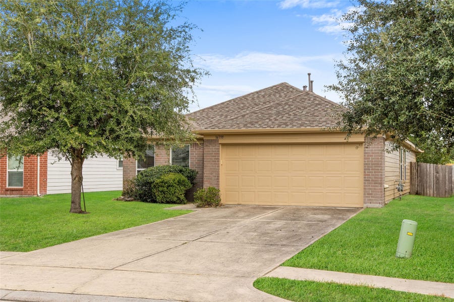 Property photo for 16799 Accolade Way, Conroe, TX