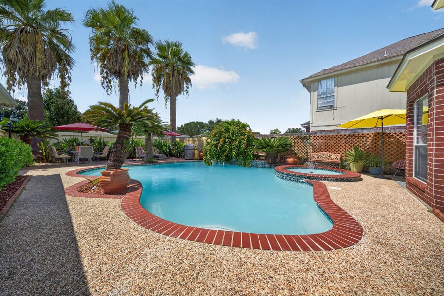 Property photo for 15323 Flemington Avenue, Houston, TX