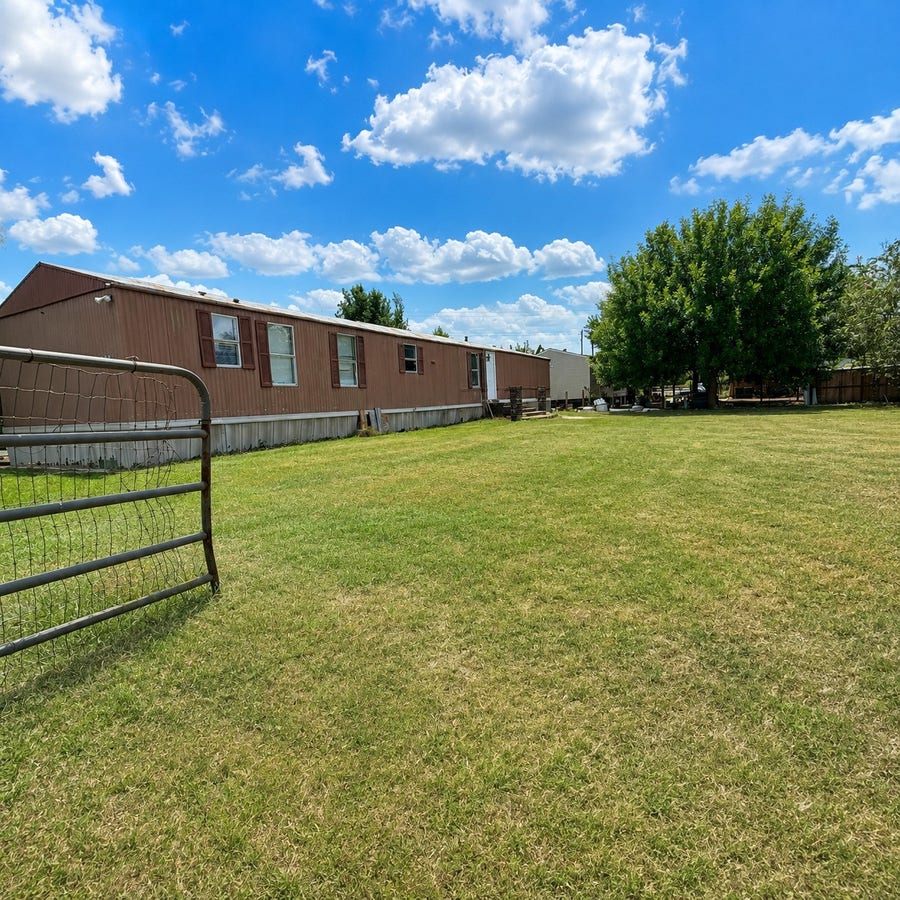Property photo for 1726 Dolores Street, Rosharon, TX