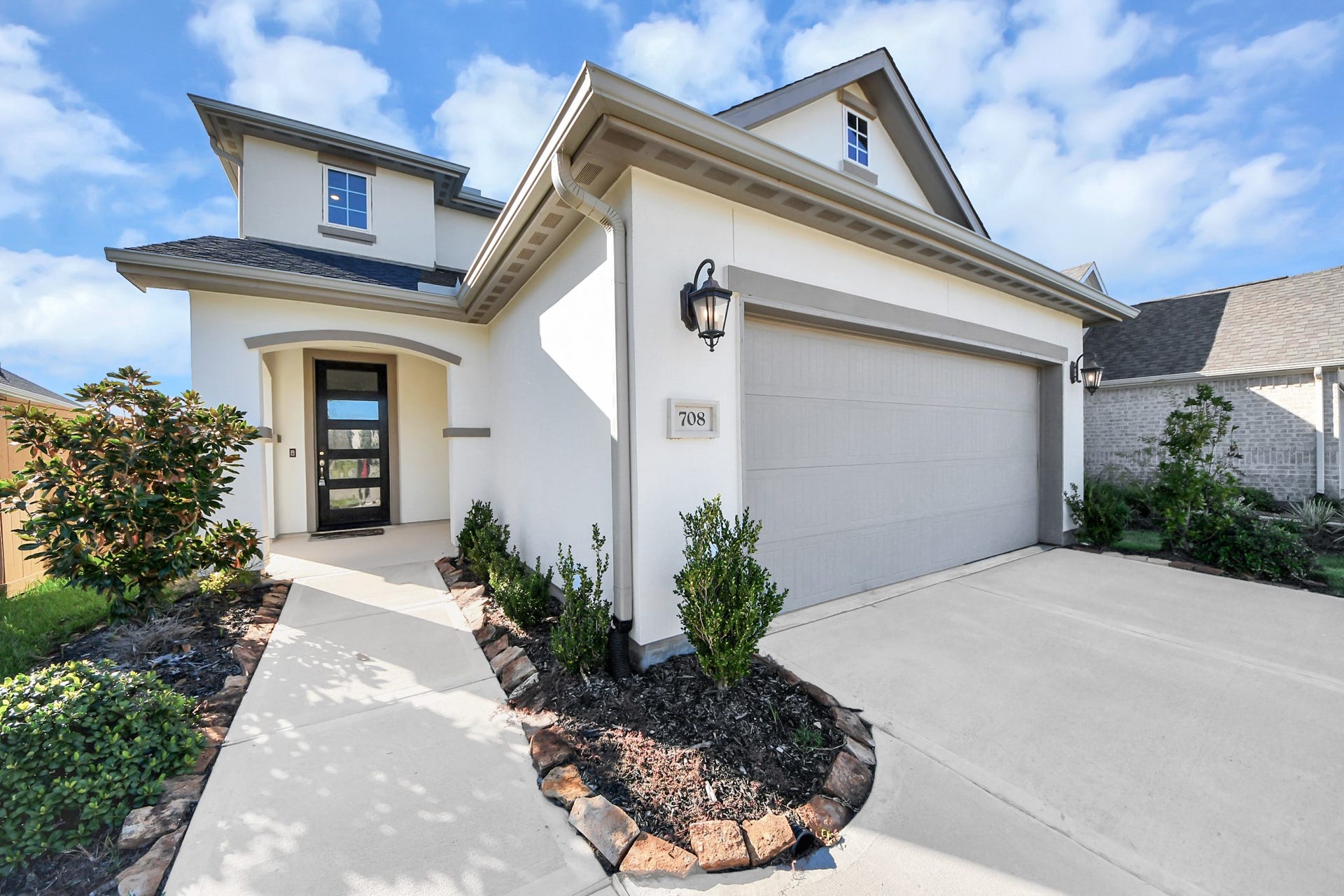 708 Lake Lacosta Drive, Katy, TX 77493