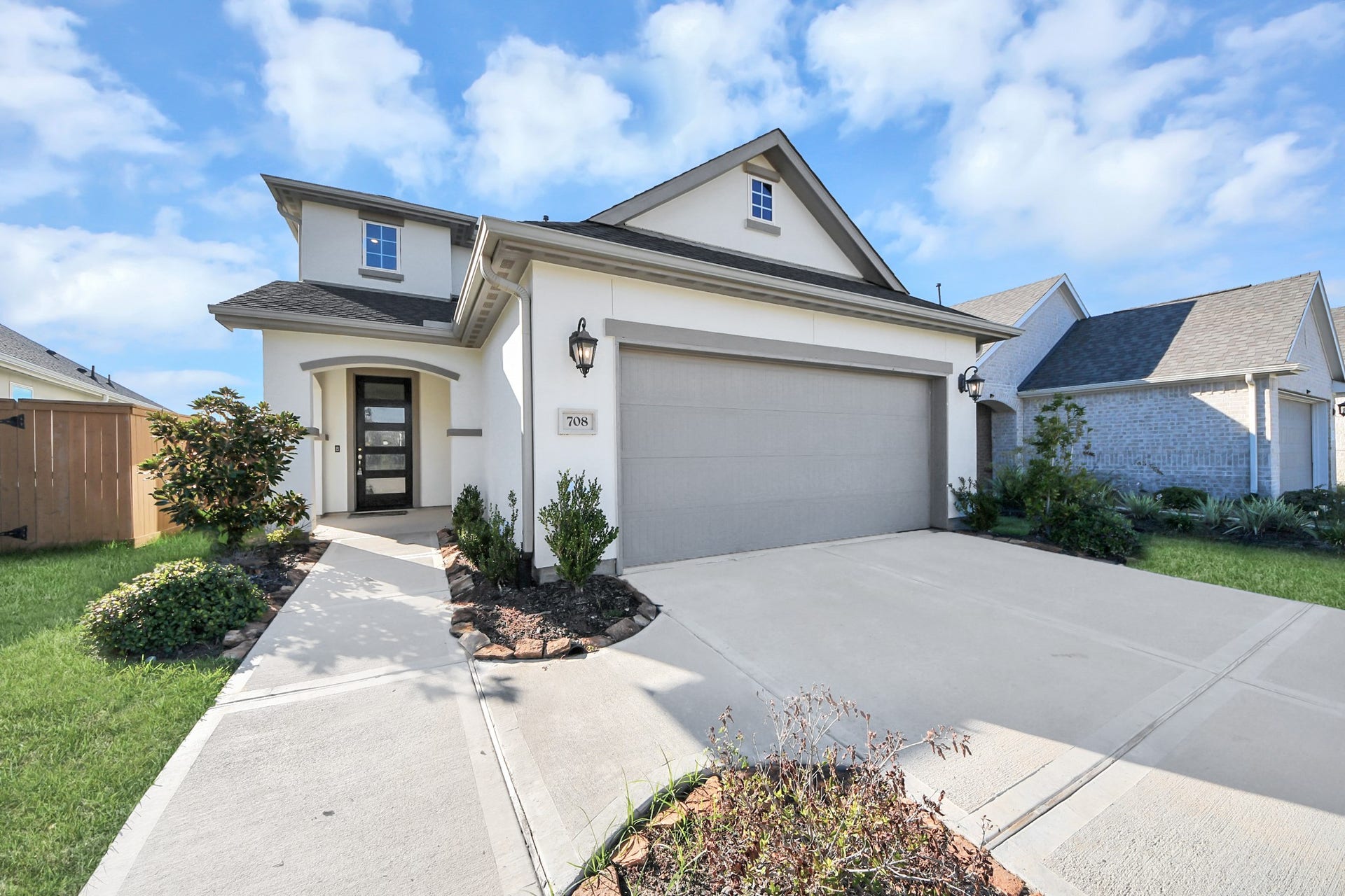 708 Lake Lacosta Drive, Katy, TX 77493